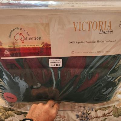 Victoria Blanket 100% Australian Merino Lamswool King Size