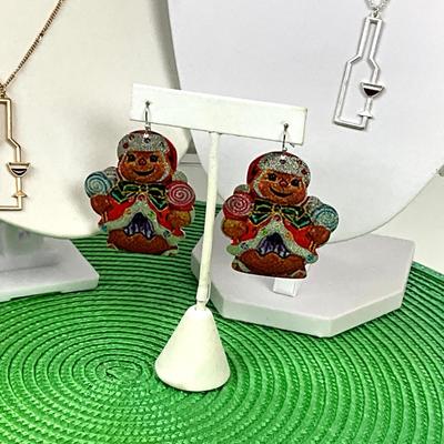 338 Wine Necklaces, Tea Towel, Christmas Gingerbread Earrings