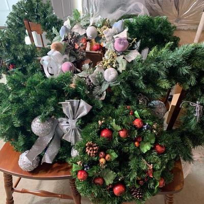 HUGE Wreath Lot - Holiday & More