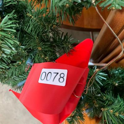 HUGE Wreath Lot - Holiday & More