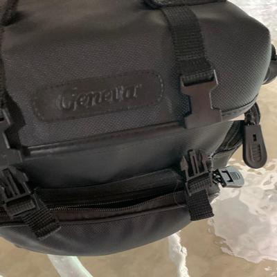 Panasonic PVL-558 Camcorder - Charger - Case