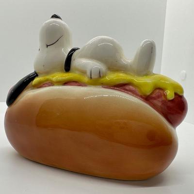 SNOOPY - Hot Dog Coin Bank, Plate, Book, (4) Snoopy Ornaments, Large Flag