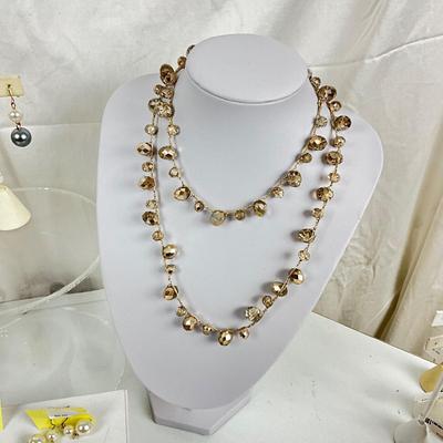 364 Smokey Grey Iridescent Statement Necklace with Earrings