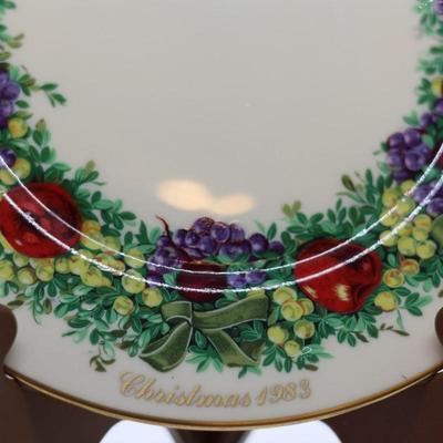 LENOX - Set of (6) Beautiful Colonial Christmas Wreath Plates, Most W/ Original Boxes