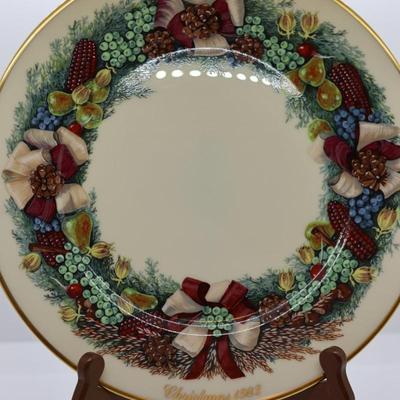 LENOX - Set of (6) Beautiful Colonial Christmas Wreath Plates, Most W/ Original Boxes