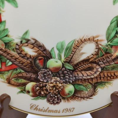 LENOX - Set of (7) Annual Colonial Christmas Wreath Plates, Most W/ Original Boxes