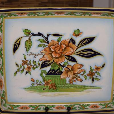 Beautiful Vintage Daher Decorated Metal Tray