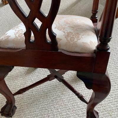 Corner Chair