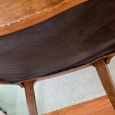 Clean Arm Chair