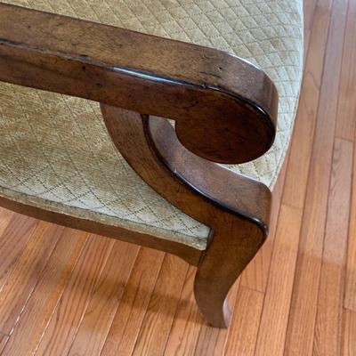 Clean Arm Chair