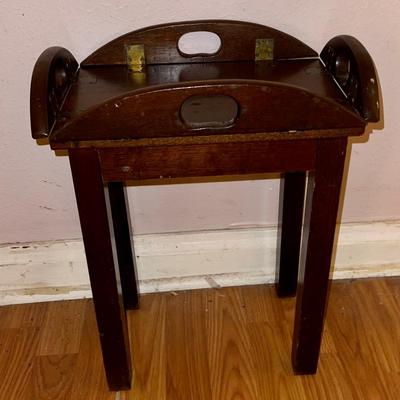 Miniature butler stand