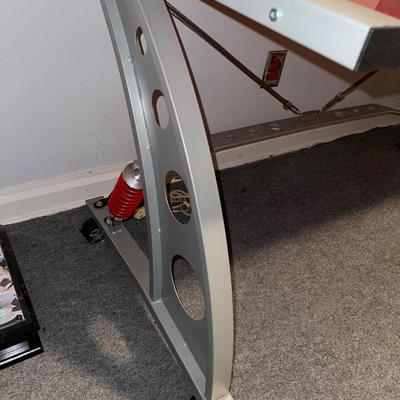 Desk by Pit stop furniture