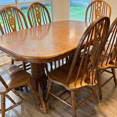 Solid Oak Claw Foot Tressel Table With Six (6) Matching Chairs