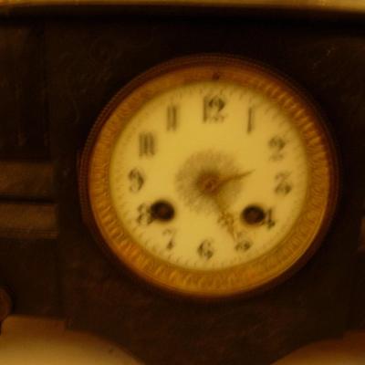 Vintage Marble Mantel Clock