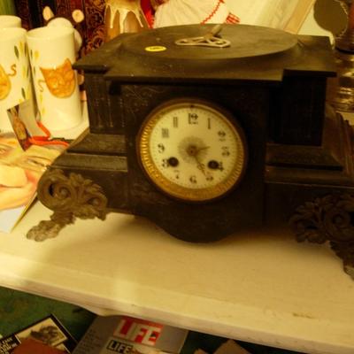 Vintage Marble Mantel Clock