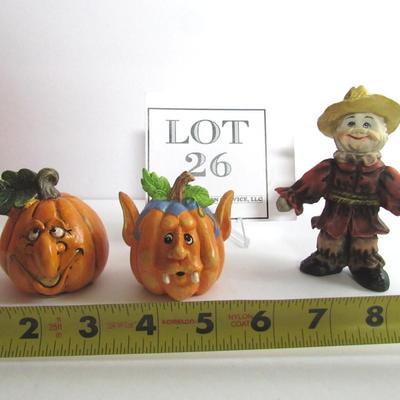 Lot of Fun Halloween Items