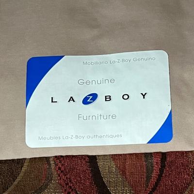 LA-Z-BOY ~ Upholstered Recliner