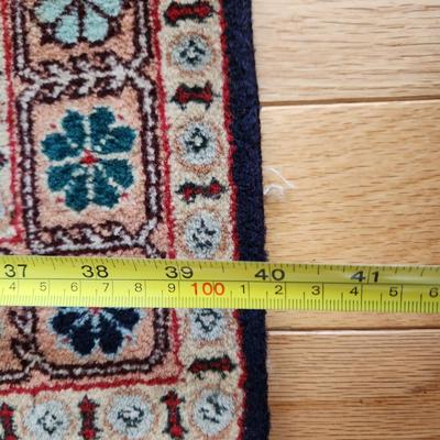 Persian Oriental Rug Hand Knotted Made in Iran 65