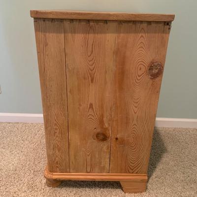 Handmade Wooden Nightstand (B1-KW)