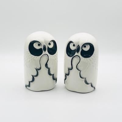 MANN ~ Pair (2) ~ Porcelain Black & White Owl Figurines