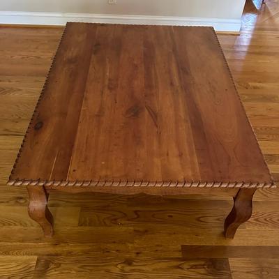 Solid Wooden Coffee Table. (lR-KL)