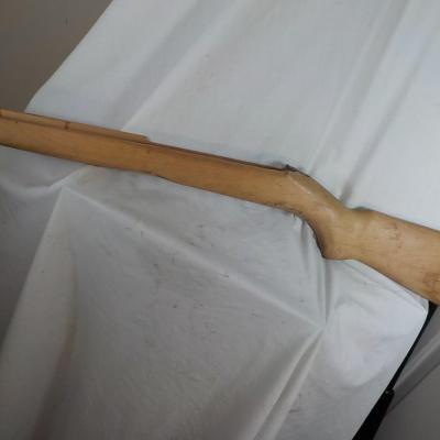 M 1 Carbine experimental maple stock 1943.