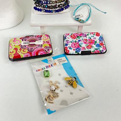 365 Fun Gift Lot, Hair Clip, Mermaid Bracelet, Headband, Two Card Wallets, Shoe Charms