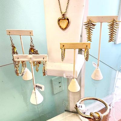 373 Gold tone Heart Necklace with Knot Bangle Bracelet and Four Pairs of Earrings