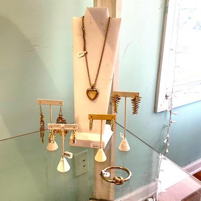 373 Gold tone Heart Necklace with Knot Bangle Bracelet and Four Pairs of Earrings