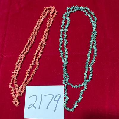 Vintage Small Shell Necklace