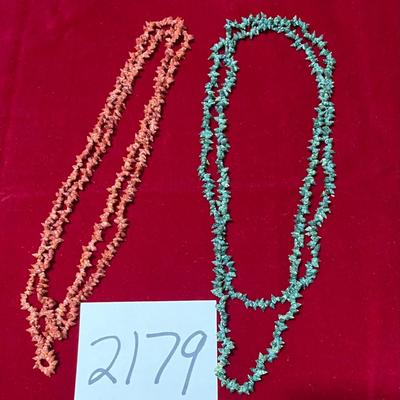 Vintage Small Shell Necklace