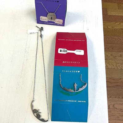 384 Close 2UR Heart Necklace Lot