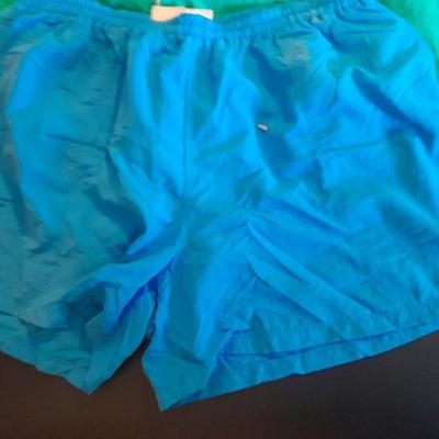 Six pair of Men's Shorts Size 38 - 40 XL, REI, COLUMBIA, and more