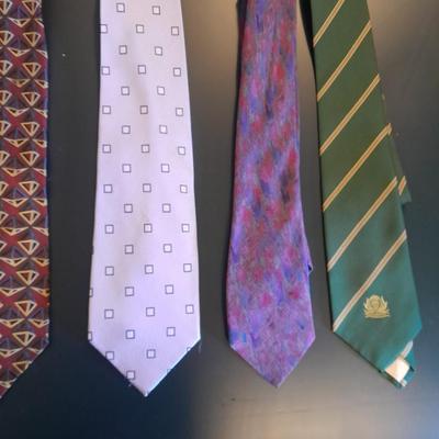 Twelve Neck Ties Joseph Abboud, Hunting horn, Glenlivet, Secours and other brands