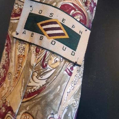 Twelve Neck Ties Joseph Abboud, Hunting horn, Glenlivet, Secours and other brands