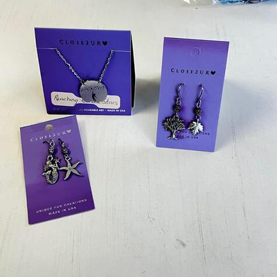 388 Close 2UR Heart Necklace and Two Pairs of Earrings