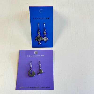 391 Close 2UR Heart Owl and Tree Earrings