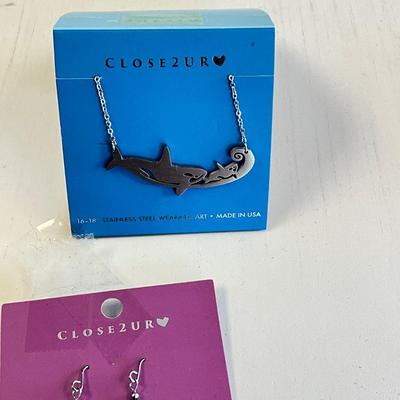 392 Close 2UR Heart Octopus Earrings and Whale Necklace