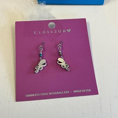 392 Close 2UR Heart Octopus Earrings and Whale Necklace