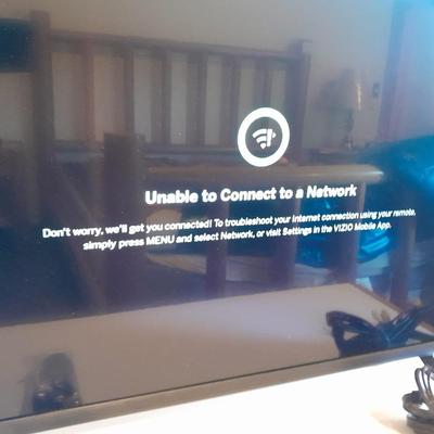 VIZIO - 32" Class D-Series Full HD Smart TV