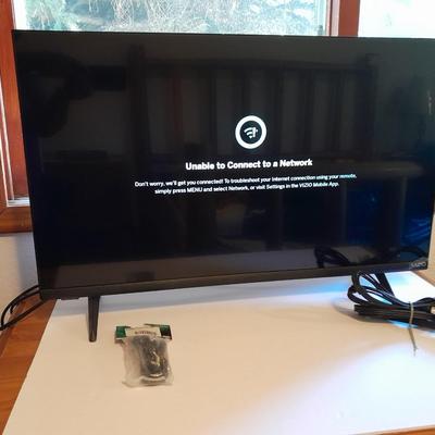 VIZIO - 32" Class D-Series Full HD Smart TV