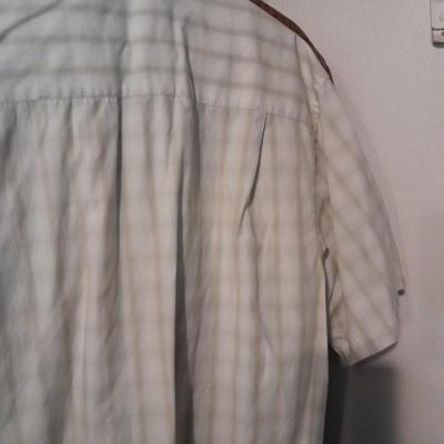Men's short Sleeve tops Sizes M and Large REI, Columbia, Patagonia, Van Heusen and more