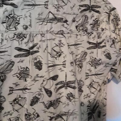 Men's short Sleeve tops Sizes M and Large REI, Columbia, Patagonia, Van Heusen and more