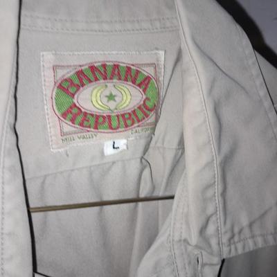 Men's long sleeve tops/ Shirts Honors, Van Heusen, Banana Republic, Allagash and more Size Med- XL