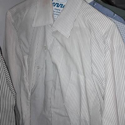 Men's long sleeve tops/ Shirts St. John's Bay, Sears. Buzz off, Huntington, and more Size Med-Large
