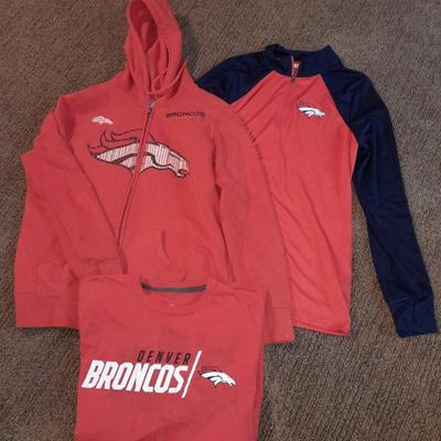 Bronco's apparel hooded Jacket, t-shirts, long sleeve