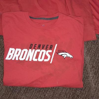 Bronco's apparel hooded Jacket, t-shirts, long sleeve