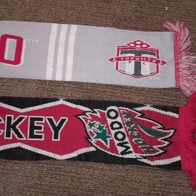 Two scarves TORONTO soccer and Modo Hockey Sweeden