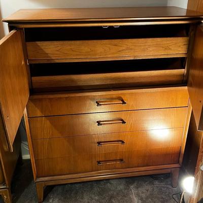 Mid-Century Modern King Size Bed Set but Century Furniture Co