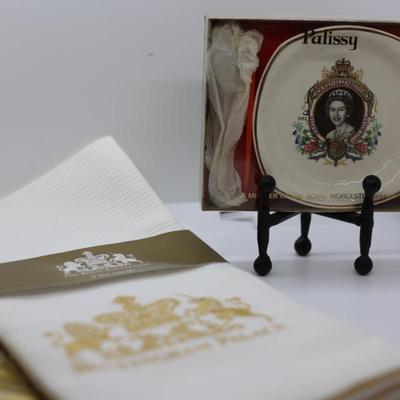 Palissy Porcelain Plate of Queen Elizabeth W/ Stainless Spoon & (2) Buckingham Palace Tea Towels